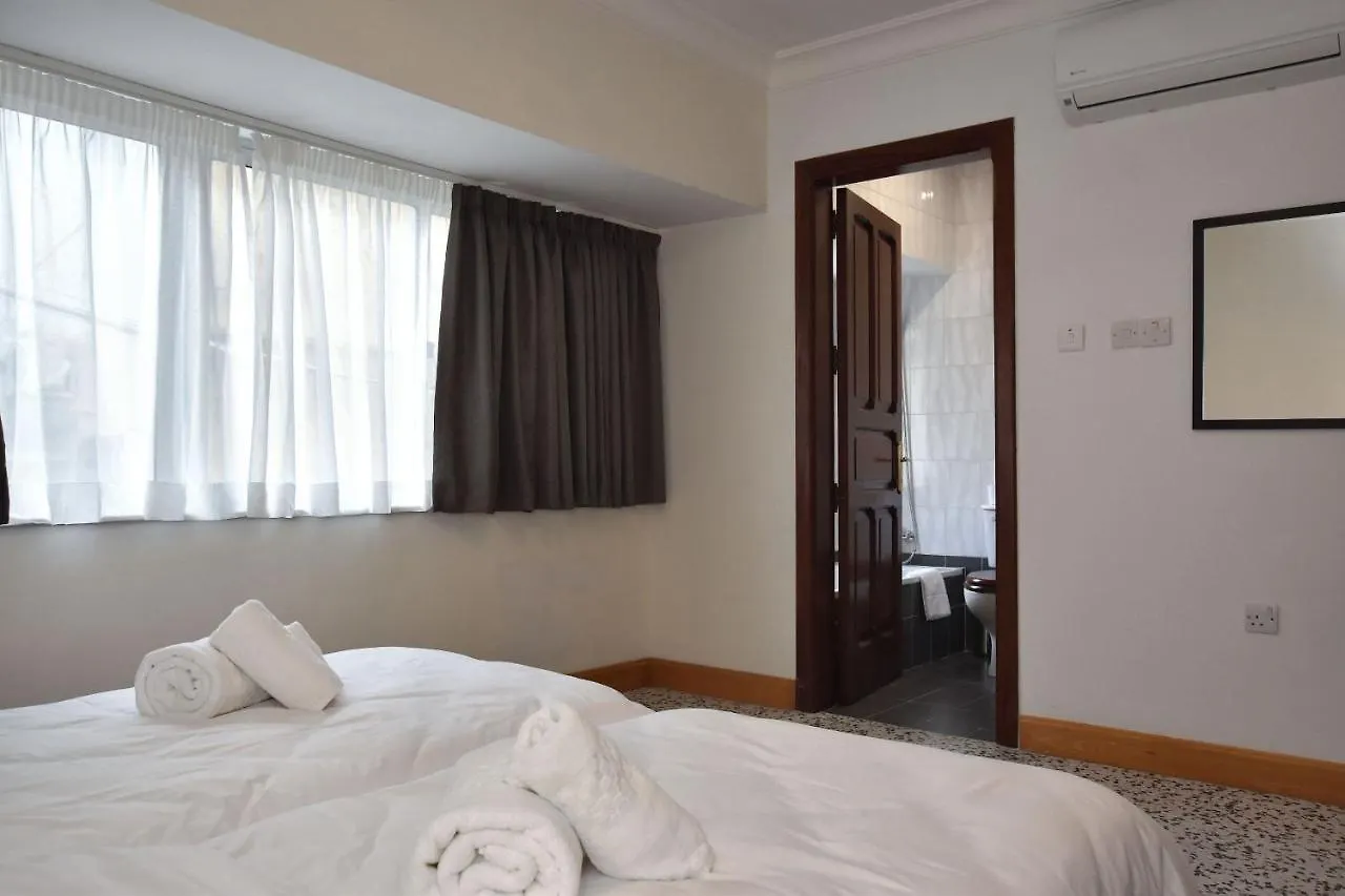 2 Bedroom, Central And Spacious Apartment With Sea View - 2 ムサイダ